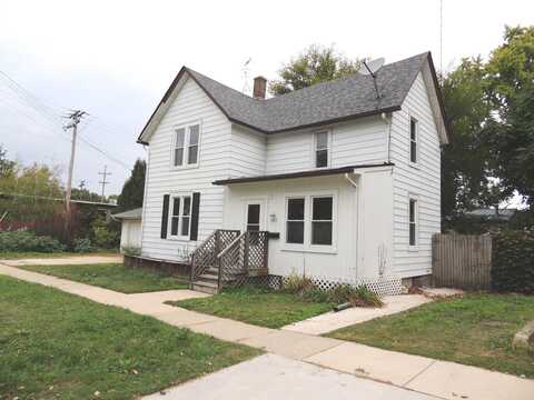 317 Edward Street, Sycamore, IL 60178