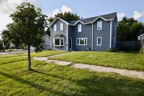 503 W Blackman Street, Harvard, IL 60033
