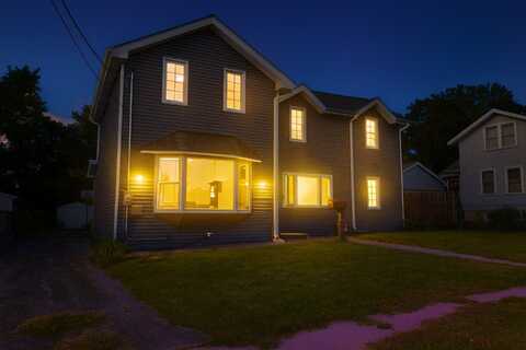 503 W Blackman Street, Harvard, IL 60033