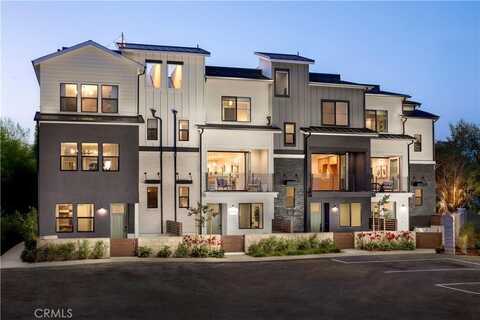 19051 Main Street, Huntington Beach, CA 92648