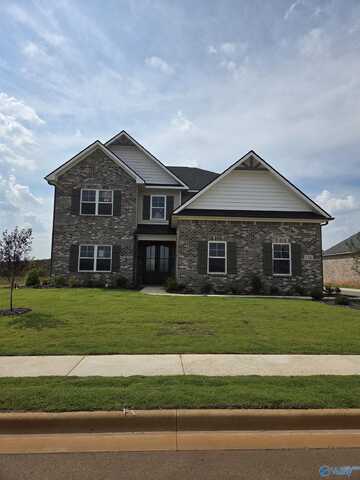 136 Brier View Drive, Meridianville, AL 35759