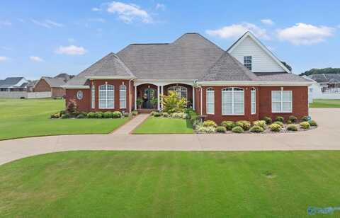 508 Woodfern Drive, Killen, AL 35645