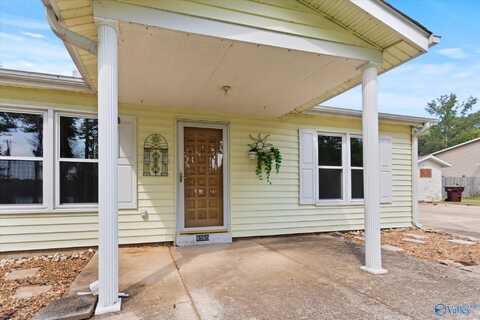 8565 Curtis Road, Athens, AL 35614