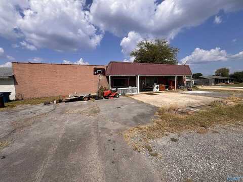 5629 Swearengin Road, Scottsboro, AL 35679