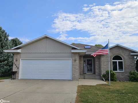 1068 Amy Avenue, Carroll, IA 51401