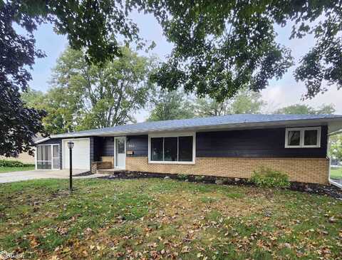 812 10th St N, Humboldt, IA 50548