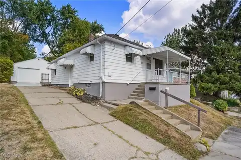 117 Fernwood Avenue, Barberton, OH 44203