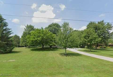 2184 S Pricetown Road, Diamond, OH 44412