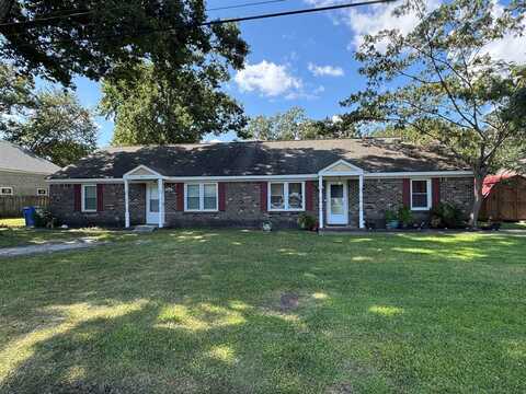 910 Michael Drive, Chesapeake, VA 23323