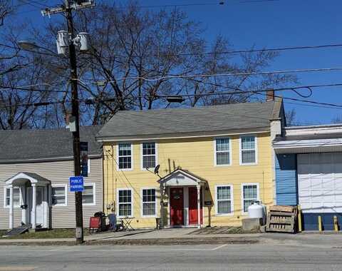 100 Main Street, Winchester, NH 03470