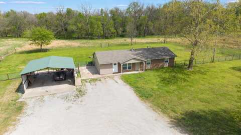 32276 S S 4400 Rd Road, Big Cabin, OK 74332