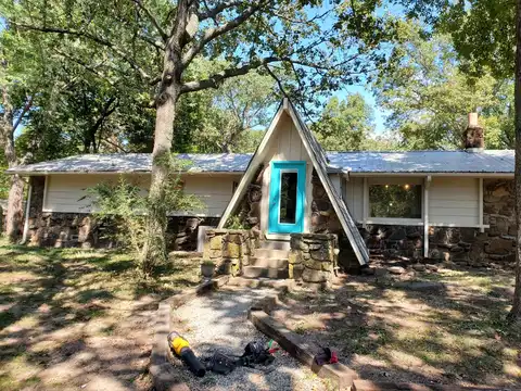 32250 S 620 Road, Grove, OK 74344