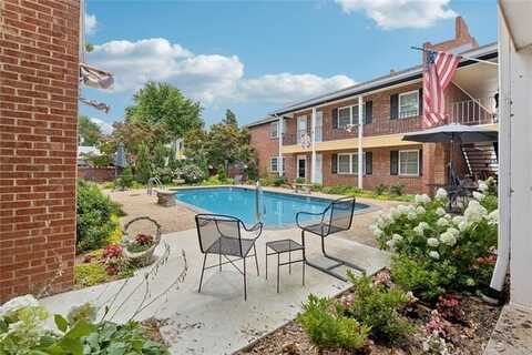 3701 S Riverside Drive, Tulsa, OK 74105