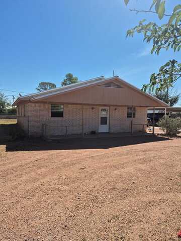 1002 La Caverna, Van Horn, TX 79855
