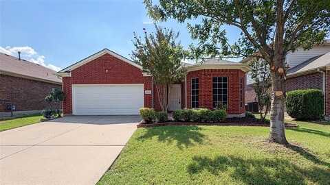 2024 Haylee Drive, Fort Worth, TX 76131