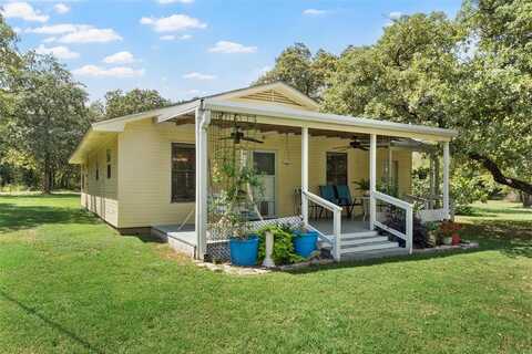 236 County Road 326a, Rosebud, TX 76570