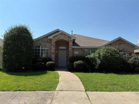 7722 Calypso Drive, Rowlett, TX 75088