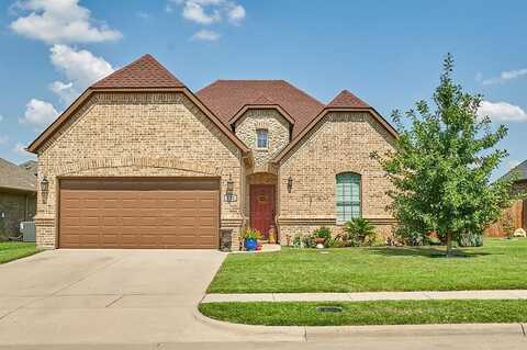 451 Chisholm Trail, Justin, TX 76247