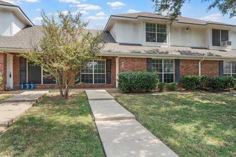 809 CHAMBERS CREEK, Hewitt, TX 76643