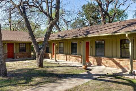601 W College Street, Grapevine, TX 76051
