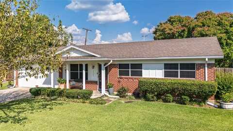 5203 Hilltop Drive, Greenville, TX 75402