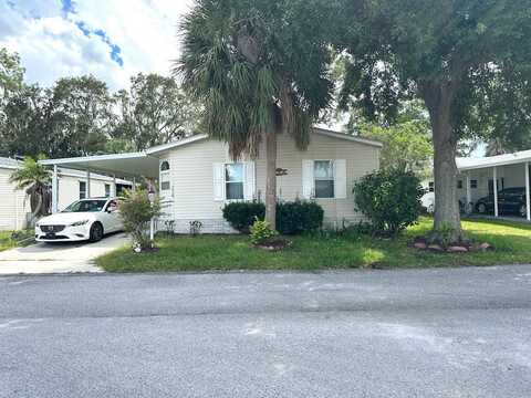 1023 Iroquois Trl., Mulberry, FL 33860
