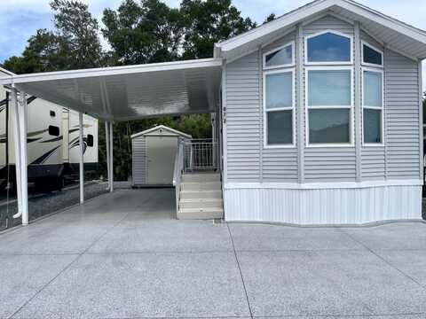 609 HWY 466, Lady Lake, FL 32159