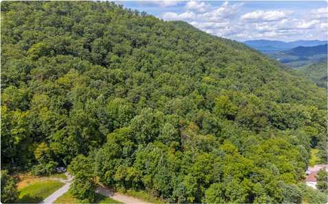 9999 Sage Trail, Canton, NC 28716
