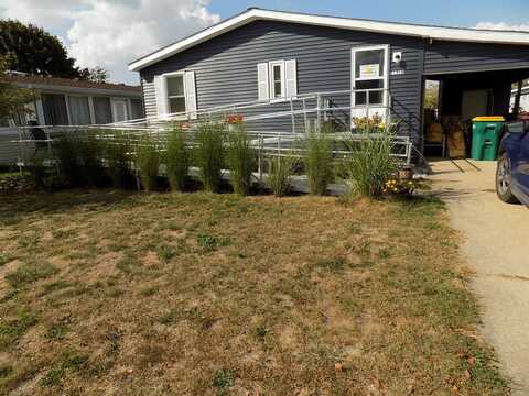 51316 Freedoms Way, Belleville, MI 48111