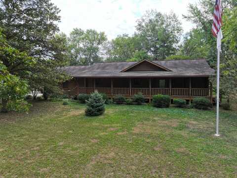 201 Mulberry St., Grayville, IL 62844