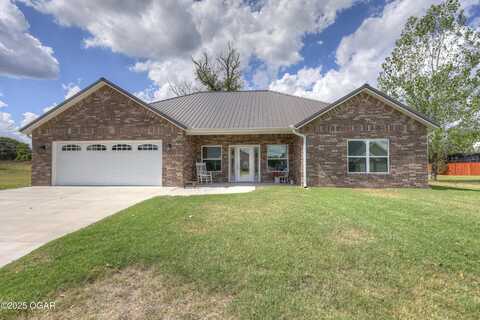 2221 Bennett Wilson Drive, Carthage, MO 64836