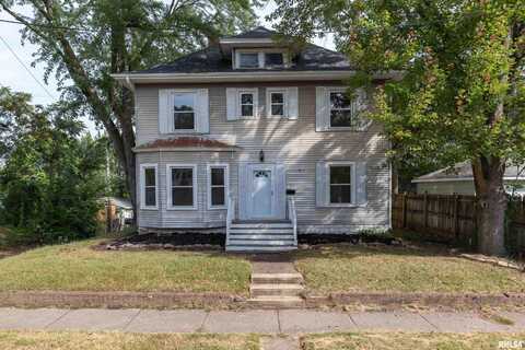 2911 8 1/2 Avenue, Rock Island, IL 61201