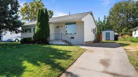 513 Winslow Ave, Richland, WA 99352