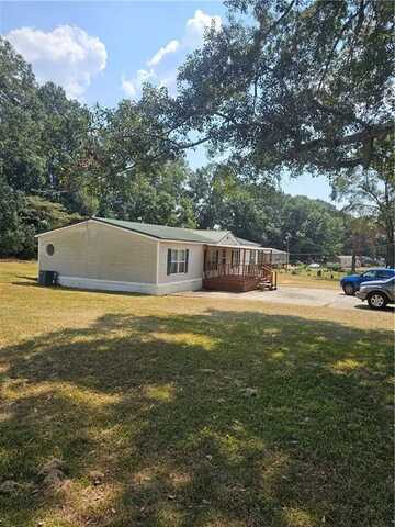 57 Lori Lane, Notasulga, AL 36866