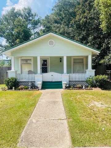 413 N Curran Ave., Picayune, MS 39466