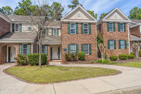 1733 Woodbrooke Drive, Southern Pines, NC 28387