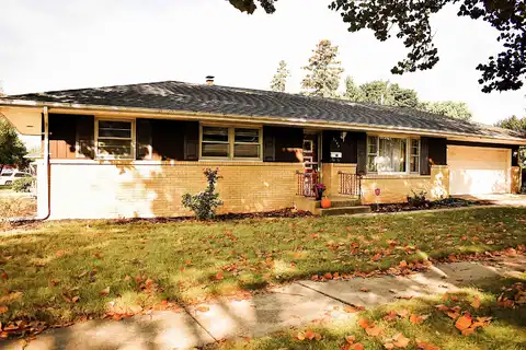 2205 WYOMING, ROCKFORD, IL 61114