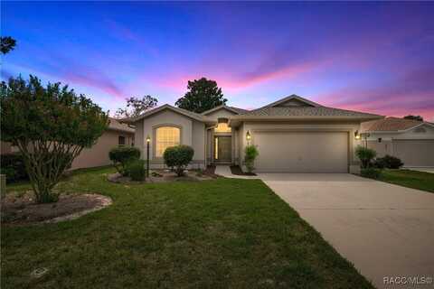1912 W Shanelle Path, Lecanto, FL 34461