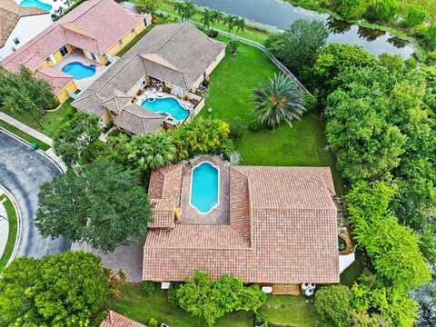 19820 SW 7th Pl, Pembroke Pines, FL 33029