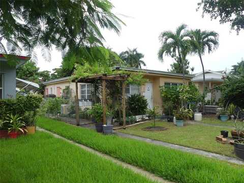 1629 Mayo St, Hollywood, FL 33020