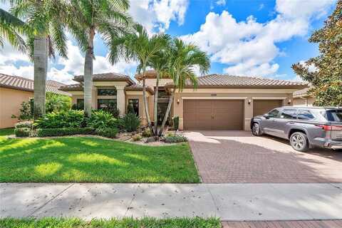 8915 Sydney Harbor Circle, Delray Beach, FL 33446