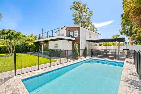 311 SE 3rd Ave, Delray Beach, FL 33483