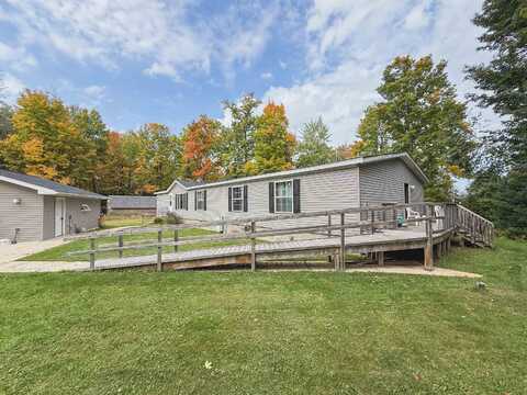 17560 BASS POINT Lane, TOWNSEND, WI 54175