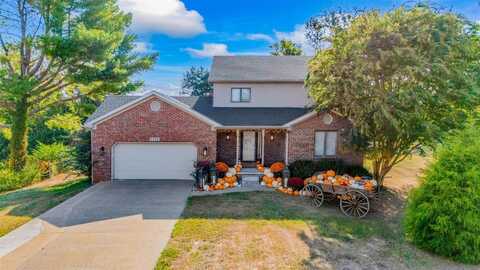 2908 Carriage Hill Drive, Bowling Green, KY 42104