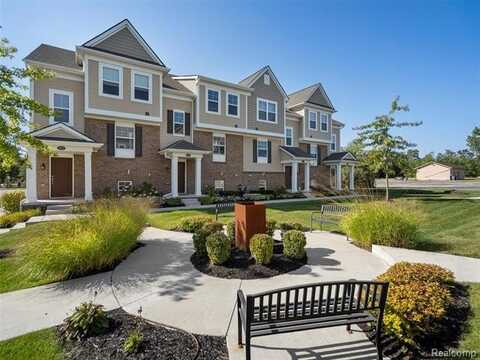 4929 Treeside Lane, Troy, MI 48098