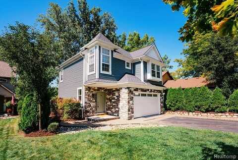 1036 Pelham Boulevard, Waterford, MI 48328