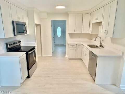 1808 Allaben Court, Virginia Beach, VA 23453
