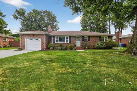 928 Richland Drive, Virginia Beach, VA 23464