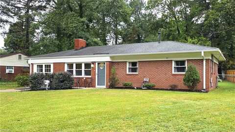 112 Bow Street, Chesapeake, VA 23325