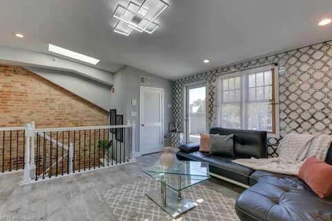 409 Duke Street, Norfolk, VA 23510
